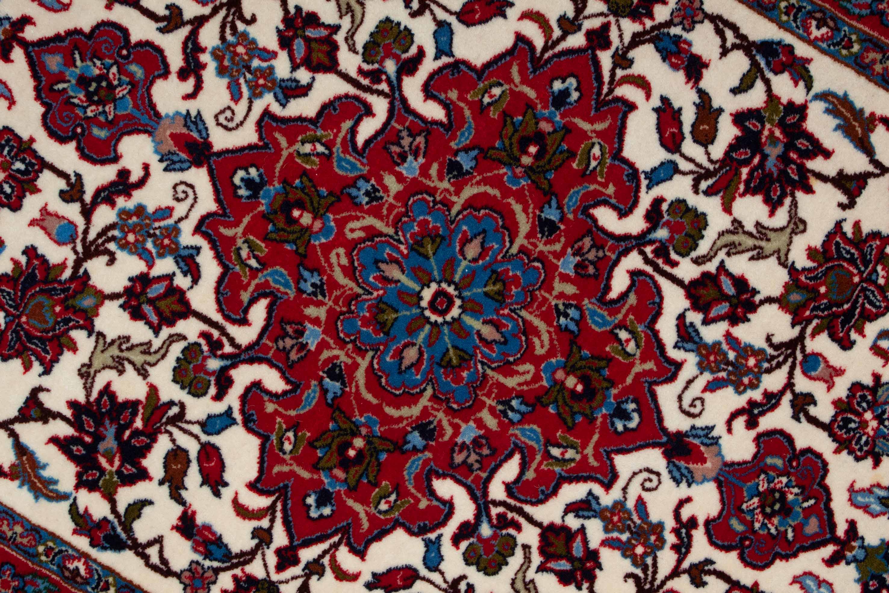 Isfahan <br /> 110 cm x 71 cm <br /> Nr. 20MP