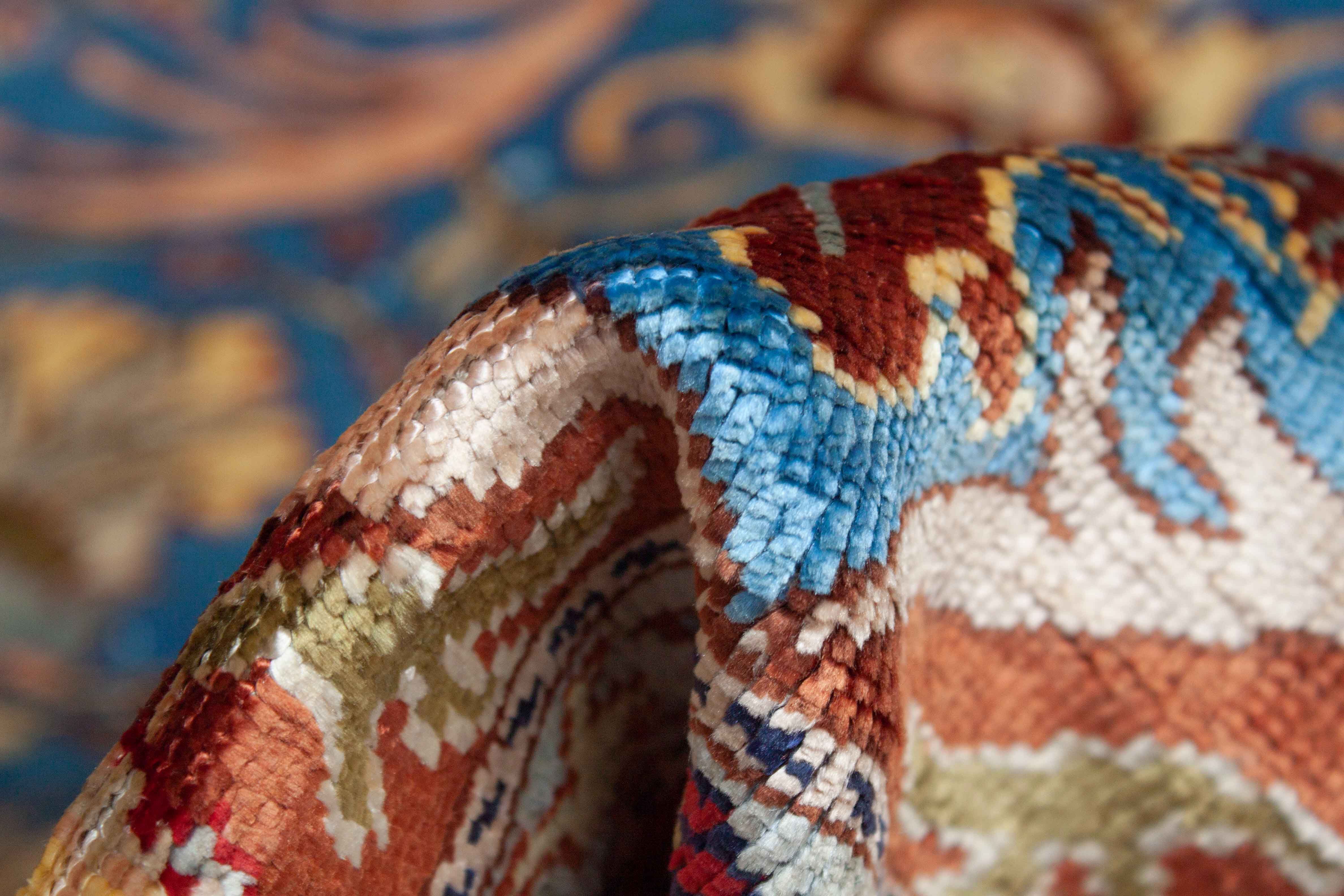 Eine Fotoaufnahme eines Kayseri Teppichs.