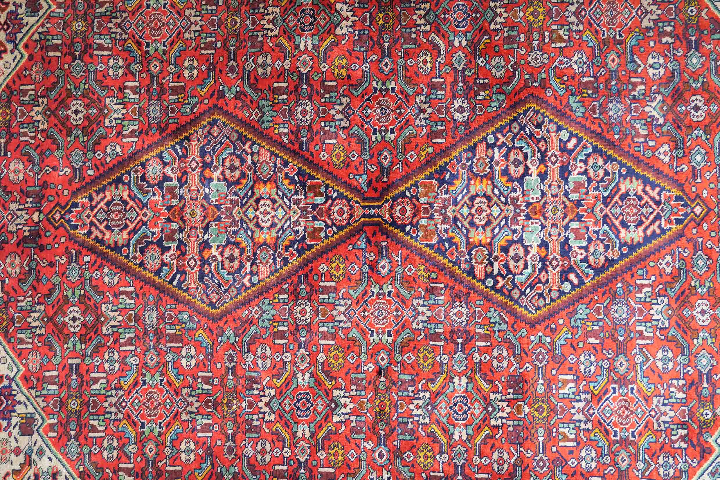 Turkmenischer Teppich aus reiner Seide | 182 cm x 125 cm | Nr. 20535