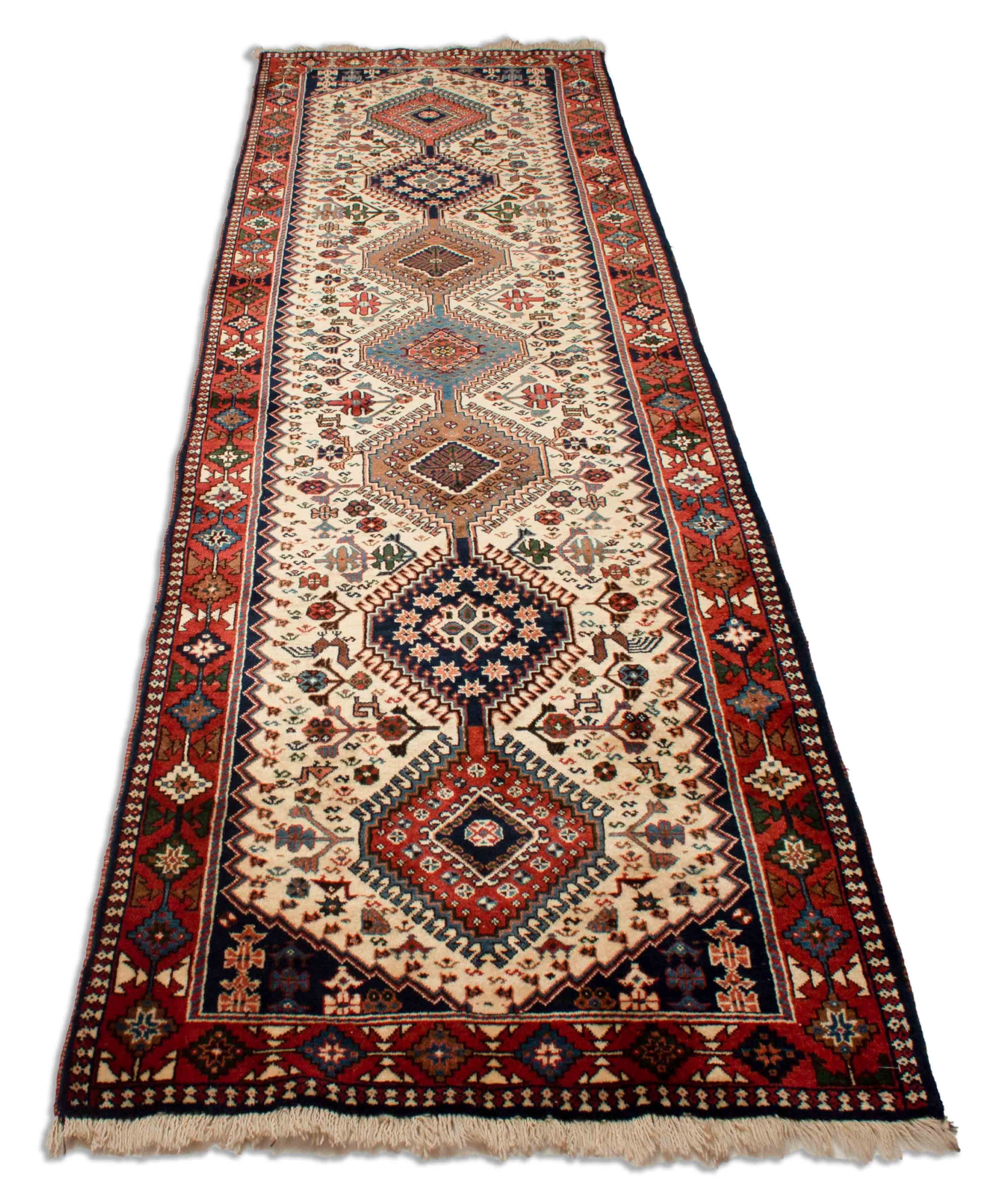 Eine Fotoaufnahme eines Yalameh Teppichs.
